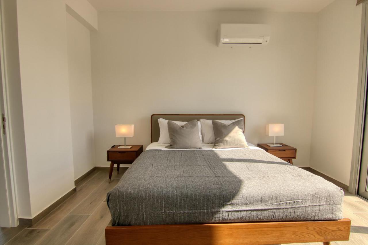 Phaedrus Living Coral Suites Aura 拉纳卡 外观 照片